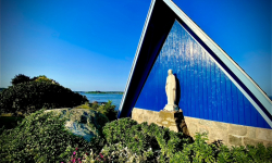 1AA086A7-0C32-4120-BB37-4069AF127A09_1_105_c